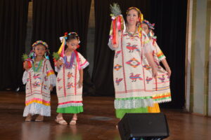 El Museo de Penn se pinto de color, de alegria pero sobre todo de ayudar y compartir Philaguetza 2023.