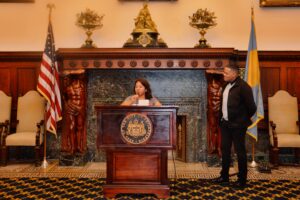 Enfoque en la Resiliencia: La Asociación de Empresarios Mexicanos Celebra la Herencia Latina en Filadelfia recibiendo un reconocimiento 