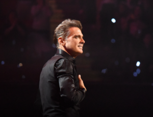 ¡Luis Miguel hace historia!