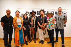 Mano a Mano, Corazón a Corazón: Un Concierto&hellip;