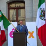 Cada 24 de febrero, México se detiene frente a su "Lábaro Patrio".