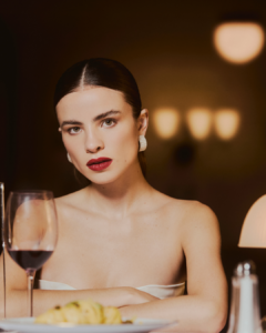 Cuando el “te amo” solo recibe silencio: GIULIA&hellip;