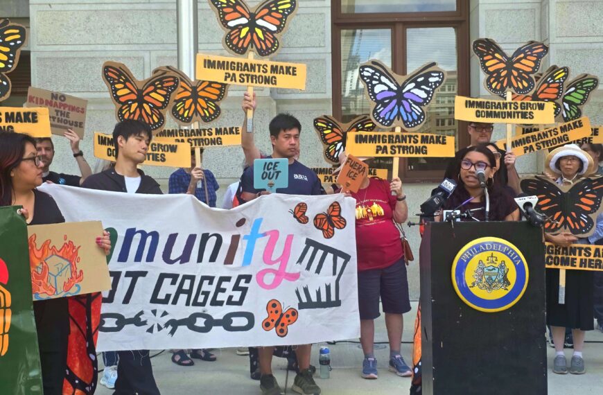 «Una ley en papel no protege a nadie»: La comunidad inmigrante de Filadelfia logra que la Alcaldía abra el diálogo sobre ICE OUT